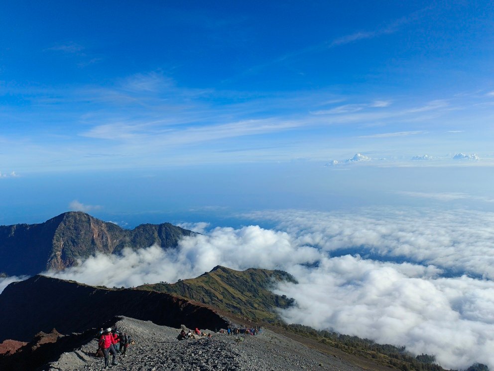 Senaru Crater Rim Trek